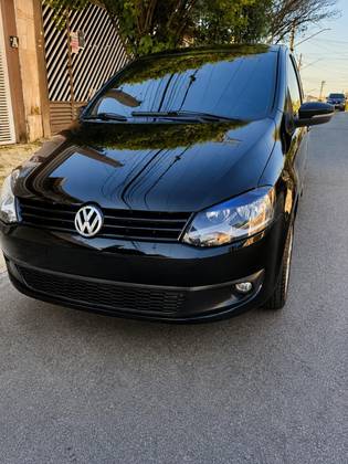 VOLKSWAGEN FOX 1.0 MI 8V FLEX 4P MANUAL VOLKSWAGEN FOX 1.0 MI 8V FLEX 4P MANUAL